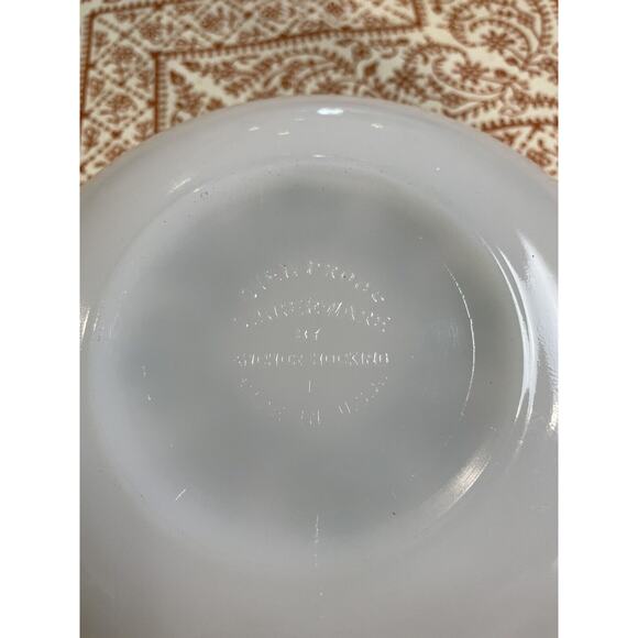 Vintage Anchor Hocking Fire King Serving Bowl Green Meadow Floral Multipurpose - Picture 4 of 5